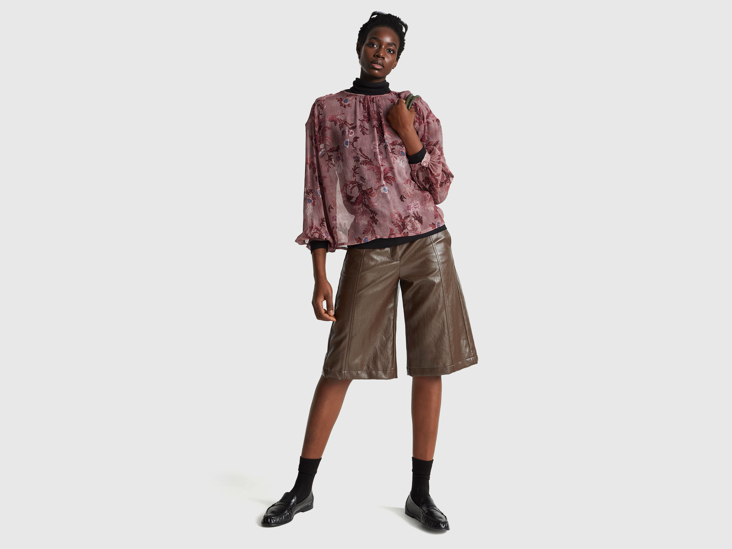 BERMUDA Women image number 3